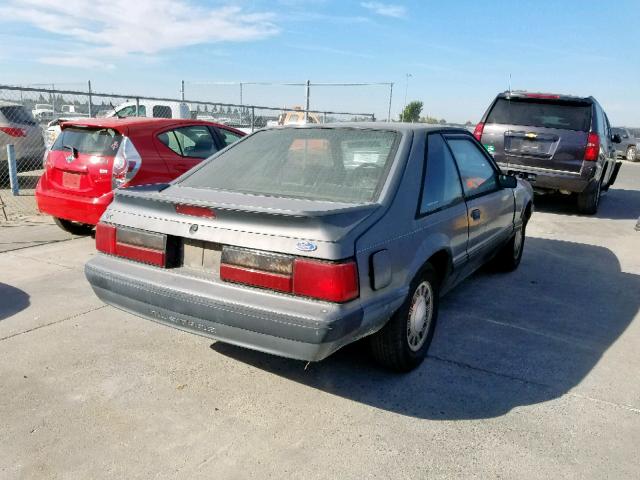 1FABP41A5KF304725 - 1989 FORD MUSTANG LX GRAY photo 4