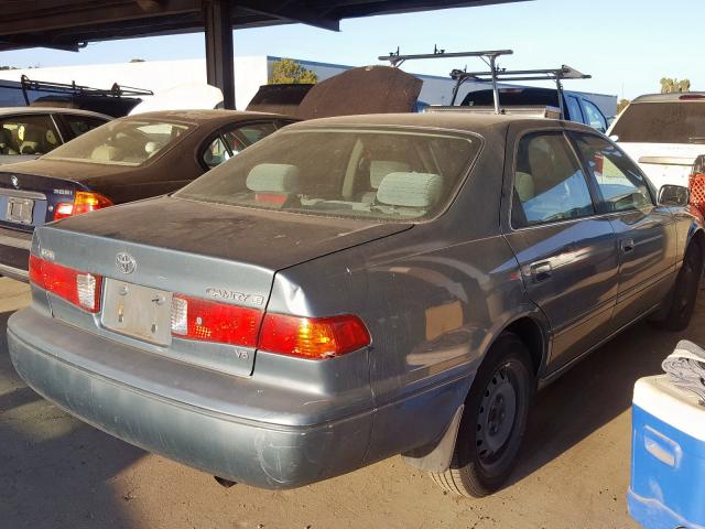 JT2BF22K9Y0281821 - 2000 TOYOTA CAMRY CE GRAY photo 4