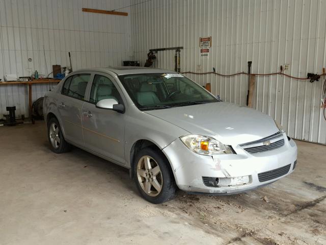 1G1AL58F387235988 - 2008 CHEVROLET COBALT LT SILVER photo 1