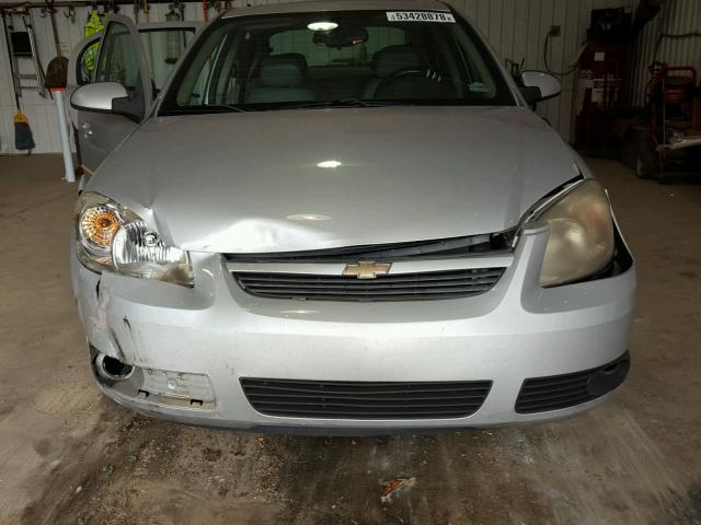 1G1AL58F387235988 - 2008 CHEVROLET COBALT LT SILVER photo 9