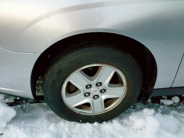 1G1ZT52895F176976 - 2005 CHEVROLET MALIBU LS 银色 照片 9
