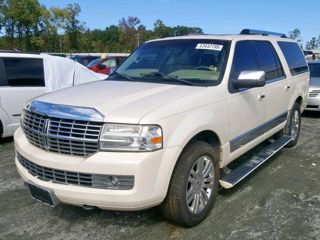 5LMFL28517LJ20906 - 2007 LINCOLN NAVIGATOR WHITE photo 2