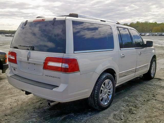 5LMFL28517LJ20906 - 2007 LINCOLN NAVIGATOR WHITE photo 4