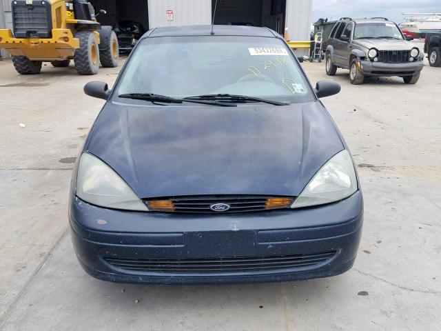 1FAFP33P23W312523 - 2003 FORD FOCUS LX BLUE photo 9