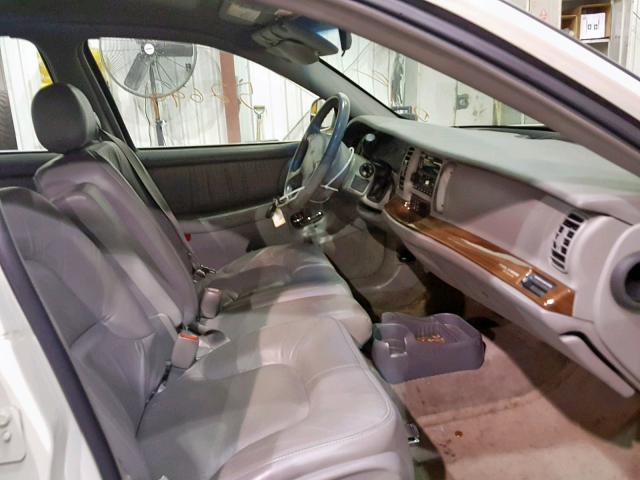 1G4CW54K434201106 - 2003 BUICK PARK AVENU WHITE photo 5