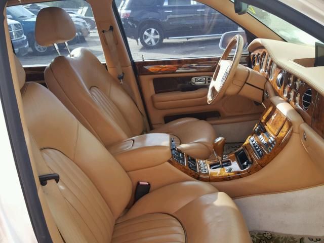 SCBLC31E2YCX04892 - 2000 BENTLEY ARNAGE WHITE photo 5