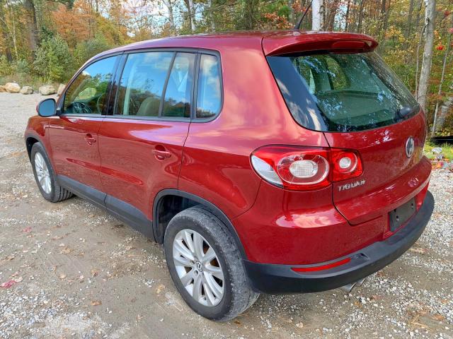 WVGBV7AX7AW003549 - 2010 VOLKSWAGEN TIGUAN SE RED photo 6