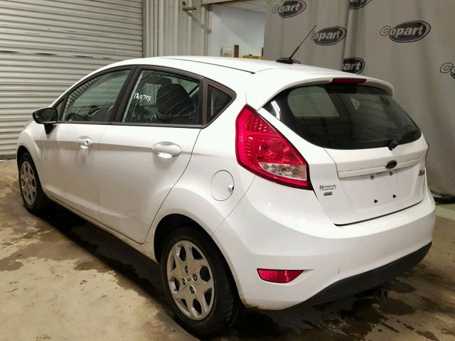 3FADP4EJ0DM201895 - 2013 FORD FIESTA SE WHITE photo 3