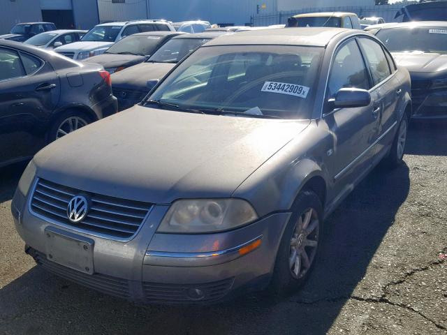 WVWPD63B44E069138 - 2004 VOLKSWAGEN PASSAT GLS SILVER photo 2