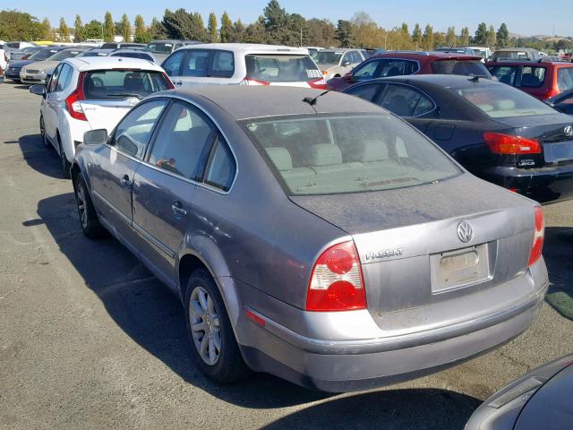 WVWPD63B44E069138 - 2004 VOLKSWAGEN PASSAT GLS SILVER photo 3