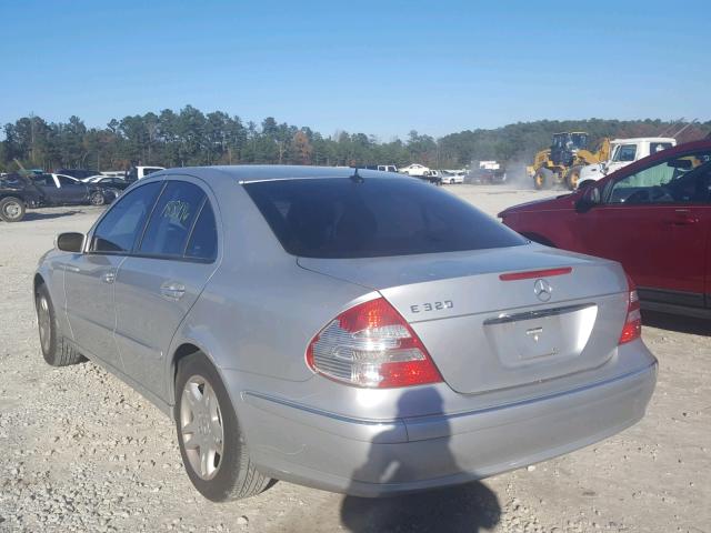 WDBUF65J93A162615 - 2003 MERCEDES-BENZ E 320 SILVER photo 3