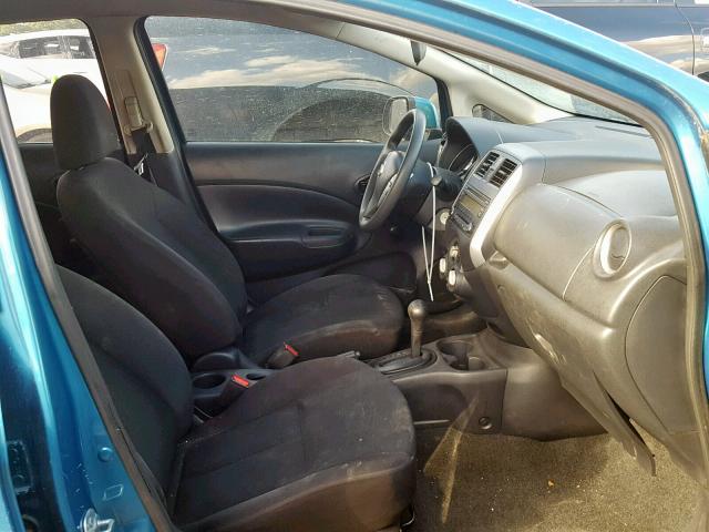 3N1CE2CP8EL388160 - 2014 NISSAN VERSA NOTE BLUE photo 5