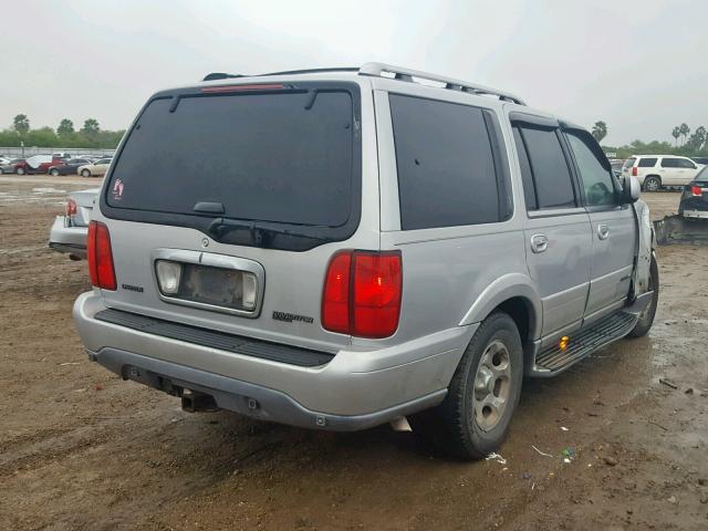 5LMEU27A4YLJ17460 - 2000 LINCOLN NAVIGATOR 银色 照片 4
