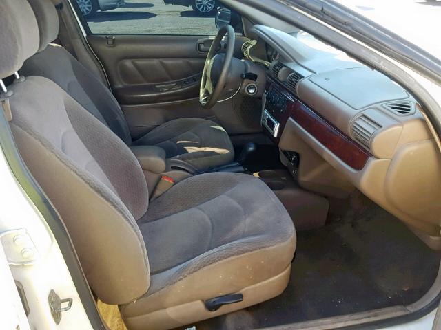 1B3EL36XX2N201978 - 2002 DODGE STRATUS SE WHITE photo 5