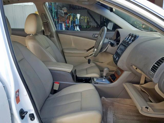 1N4BL21E17N482373 - 2007 NISSAN ALTIMA 3.5 WHITE photo 5