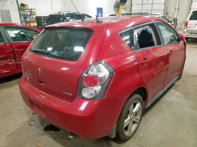 5Y2SP6E00AZ403635 - 2010 PONTIAC VIBE RED photo 4