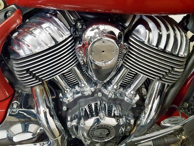 56KTRAAA5F3328905 - 2015 INDIAN MOTORCYCLE CO. ROADMASTER RED photo 5