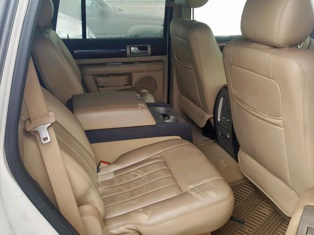 5LMFU28546LJ20099 - 2006 LINCOLN NAVIGATOR 白色 照片 6