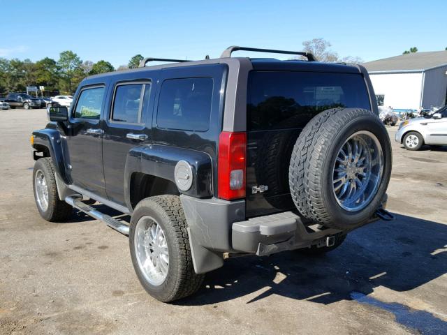 5GTDN136468248148 - 2006 HUMMER H3 BLACK photo 3