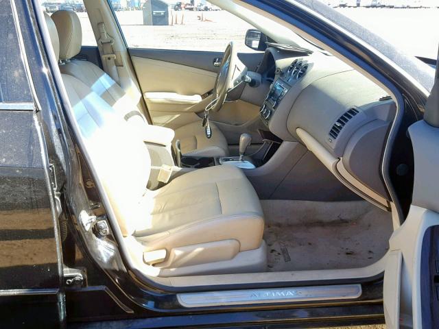 1N4BL2AP2BN435413 - 2011 NISSAN ALTIMA SR BLACK photo 5