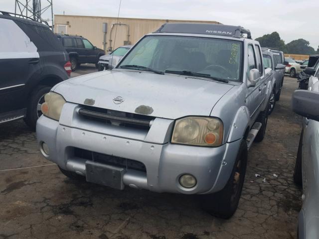 1N6ED27T92C314718 - 2002 NISSAN FRONTIER C SILVER photo 2