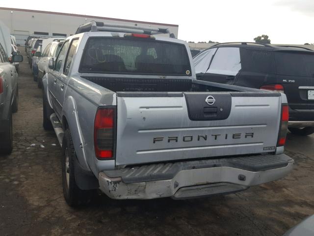 1N6ED27T92C314718 - 2002 NISSAN FRONTIER C SILVER photo 3