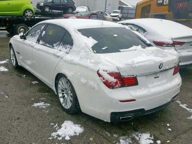 WBAYE8C55DD134038 - 2013 BMW 750LI WHITE photo 3