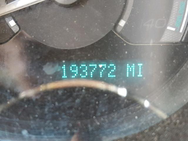 1G1ZH57B49F105163 - 2009 CHEVROLET MALIBU 1LT WHITE photo 8