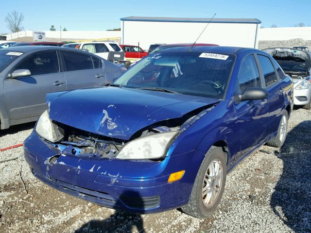 1FAFP34N36W200735 - 2006 FORD FOCUS ZX4 BLUE photo 2