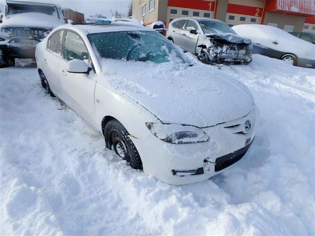 JM1BK323971633838 - 2007 MAZDA 3 S WHITE photo 1