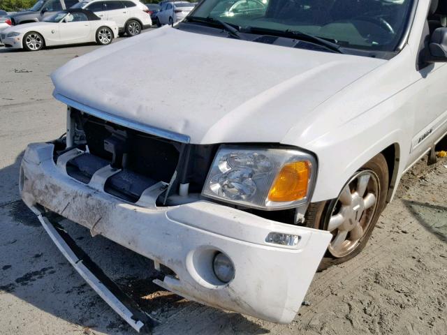 1GKDS13SX42424900 - 2004 GMC ENVOY WHITE photo 9