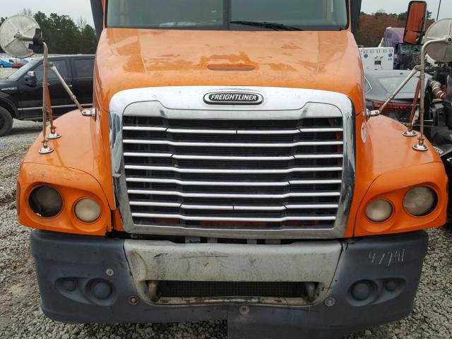 1FUJBBCK77LW35046 - 2007 FREIGHTLINER CONVENTION ORANGE photo 7