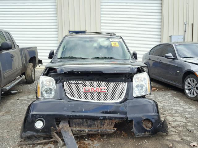 1GKFC66838J193210 - 2008 GMC YUKON XL D BLACK photo 9