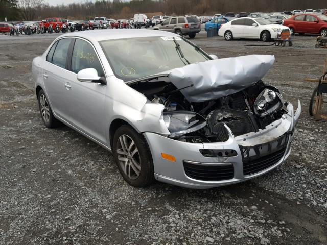 3VWRF71K46M705742 - 2006 VOLKSWAGEN JETTA 2.5 SILVER photo 1