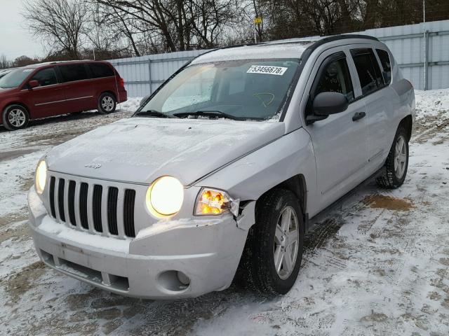 1J8FF47W88D565779 - 2008 JEEP COMPASS SP SILVER photo 2