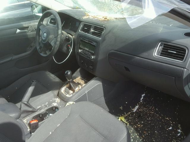 3VW1K7AJ8DM265683 - 2013 VOLKSWAGEN JETTA BASE 黑色 照片 5