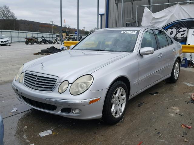 WDBUF65J93A253545 - 2003 MERCEDES-BENZ E 320 SILVER photo 2