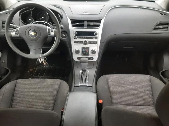 1G1ZH57B494210443 - 2009 CHEVROLET MALIBU 1LT 银色 照片 9