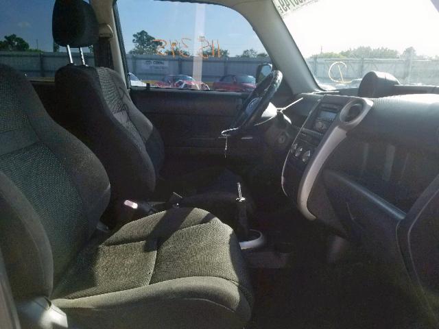 JTLKT334864045984 - 2006 TOYOTA SCION XB Grau Foto 5