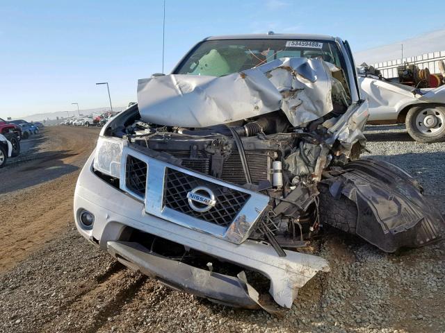 1N6AD0ER4EN751920 - 2014 NISSAN FRONTIER S SILVER photo 2