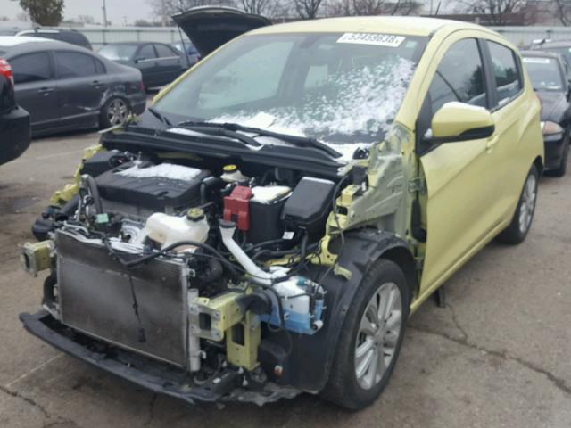 KL8CD6SA7HC798493 - 2017 CHEVROLET SPARK 1LT YELLOW photo 2