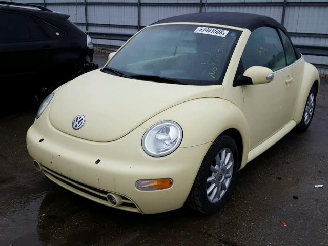 3VWCM31Y25M358001 - 2005 VOLKSWAGEN NEW BEETLE YELLOW photo 2