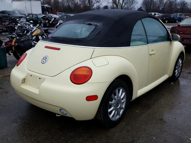 3VWCM31Y25M358001 - 2005 VOLKSWAGEN NEW BEETLE YELLOW photo 4