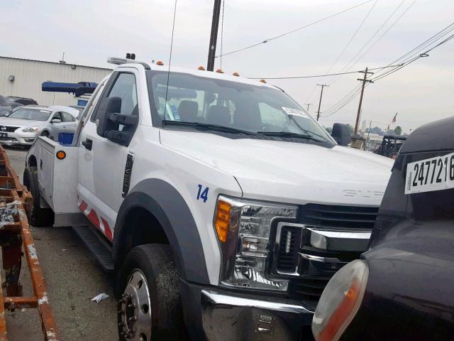 1FDUF4GT1HED61125 - 2017 FORD F450 SUPER WHITE photo 1