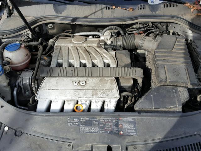 WVWEU73C36P150127 - 2006 VOLKSWAGEN PASSAT 3.6 GRAY photo 7