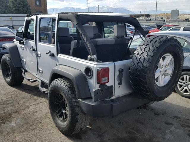 1J4GA39167L189541 - 2007 JEEP WRANGLER X SILVER photo 3