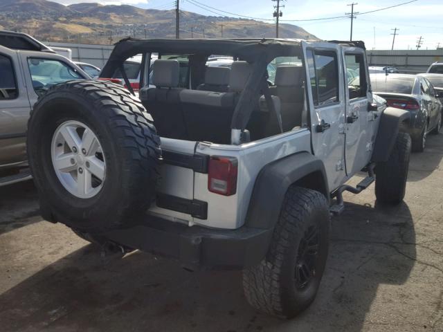 1J4GA39167L189541 - 2007 JEEP WRANGLER X SILVER photo 4