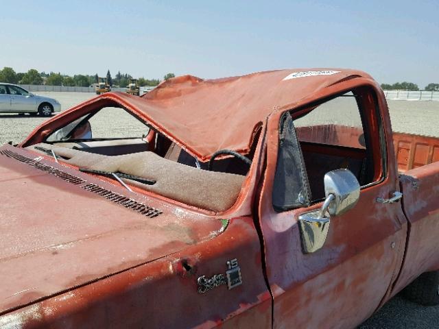 TCY145F707108 - 1975 GMC C1500 RED photo 9