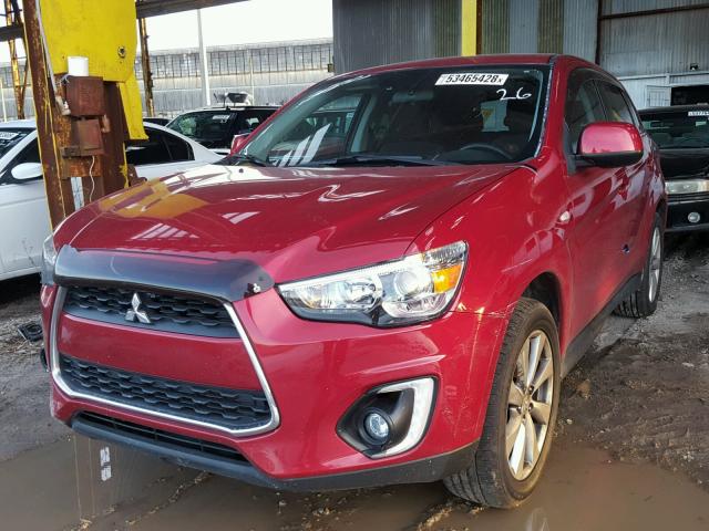 4A4AP4AU4FE023813 - 2015 MITSUBISHI OUTLANDER RED photo 2