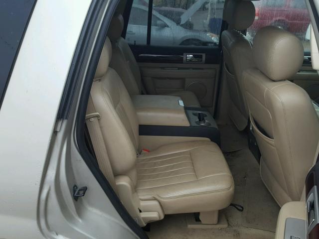 5LMFU28525LJ04580 - 2005 LINCOLN NAVIGATOR Қоңыр фото 6